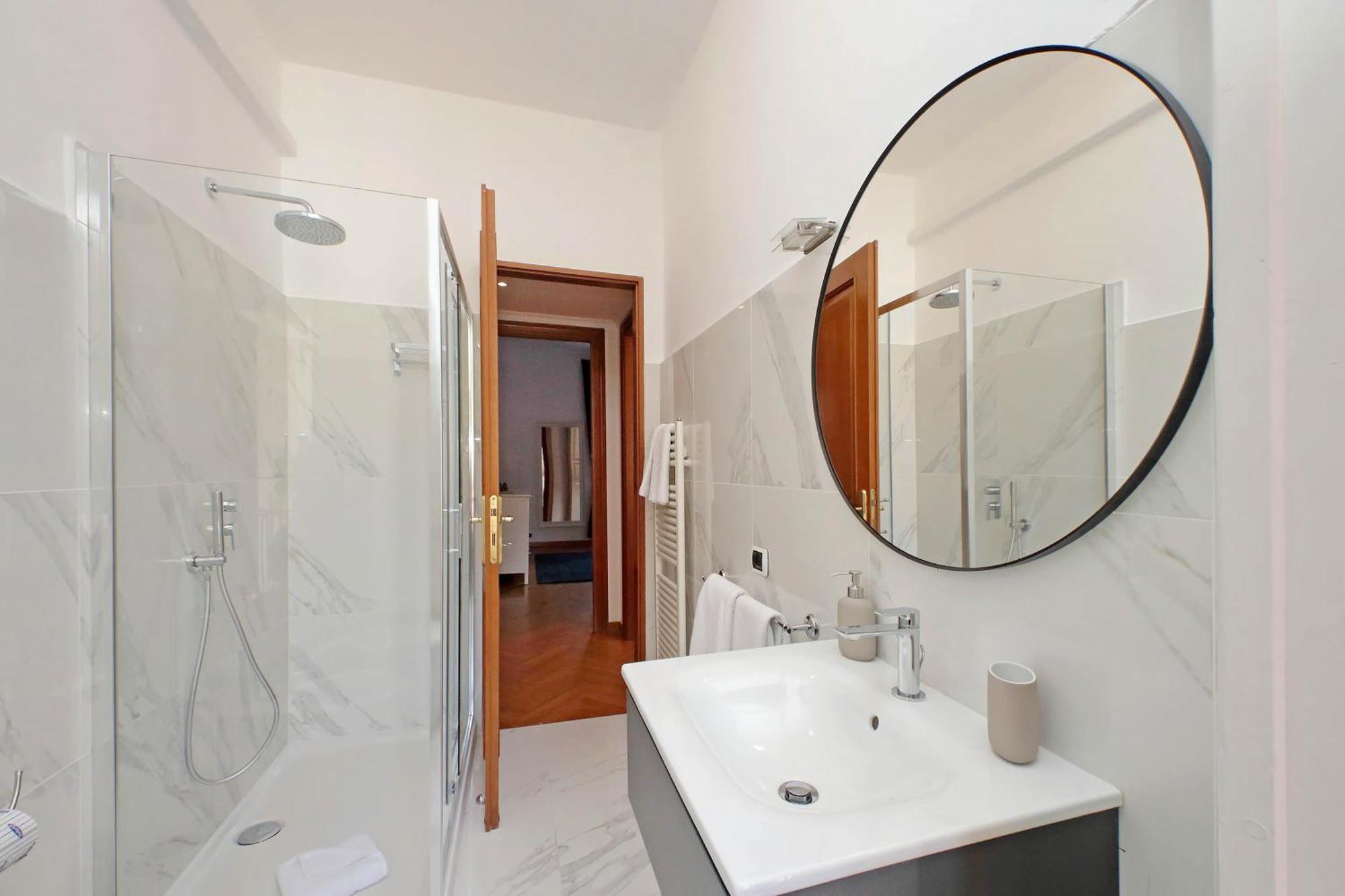 Ych-Comfortable 2 Bedrooms Flat Near Colosseum Roma Exterior foto