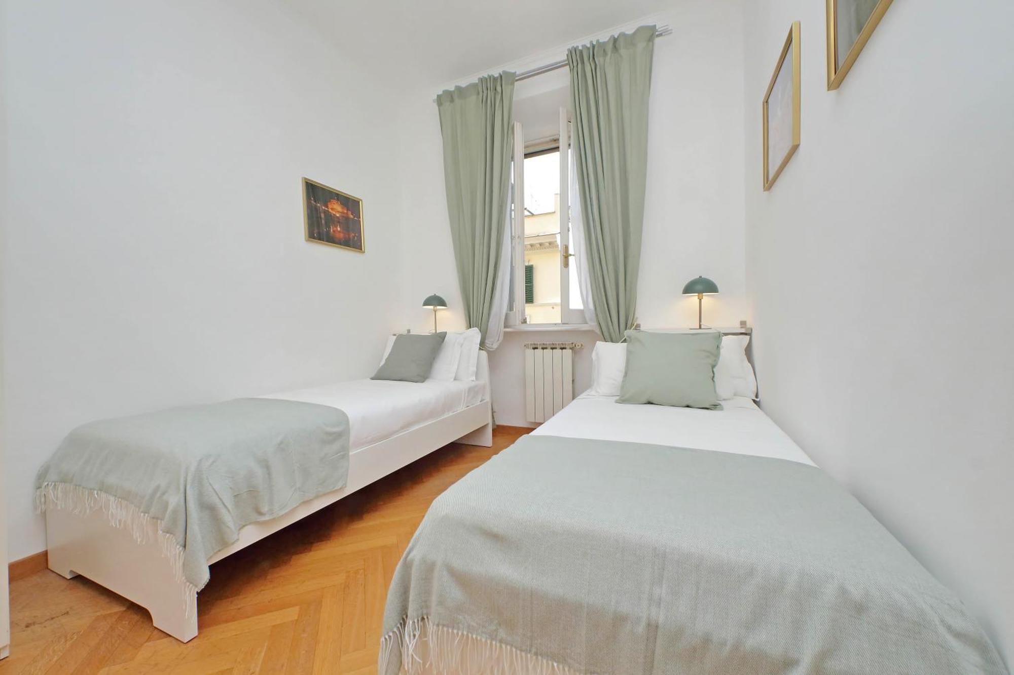 Ych-Comfortable 2 Bedrooms Flat Near Colosseum Roma Exterior foto